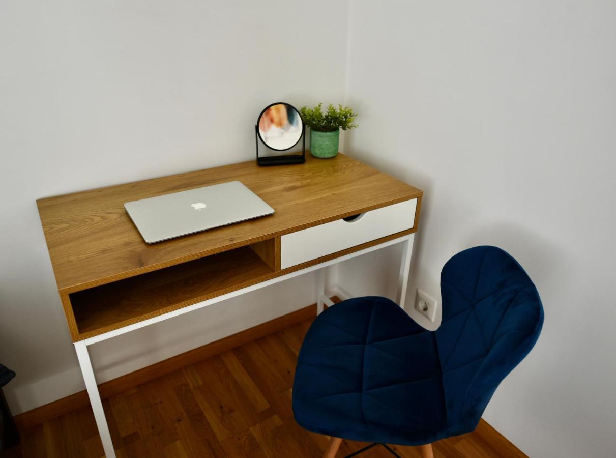 Cozy Apartment Next To The Park Ternopil Extérieur photo